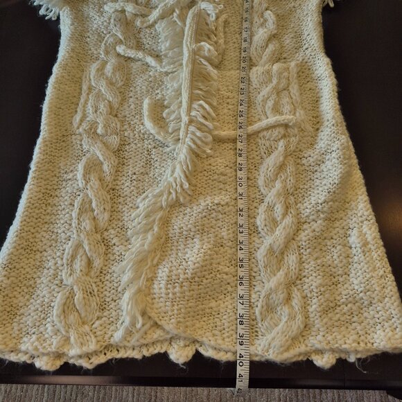Cable Knit Long Sweater - Picture 9 of 9